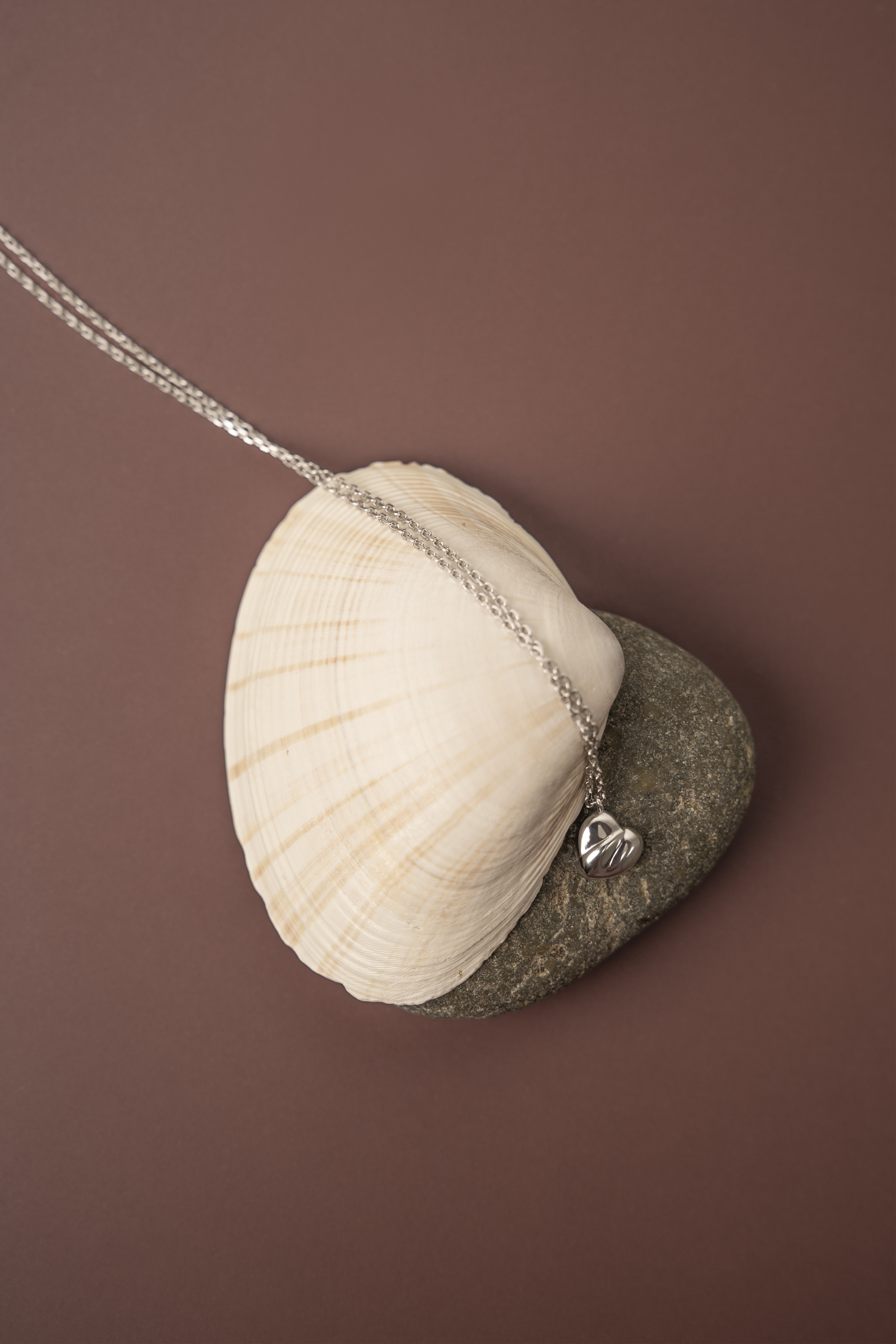NUBIN jewelry detail