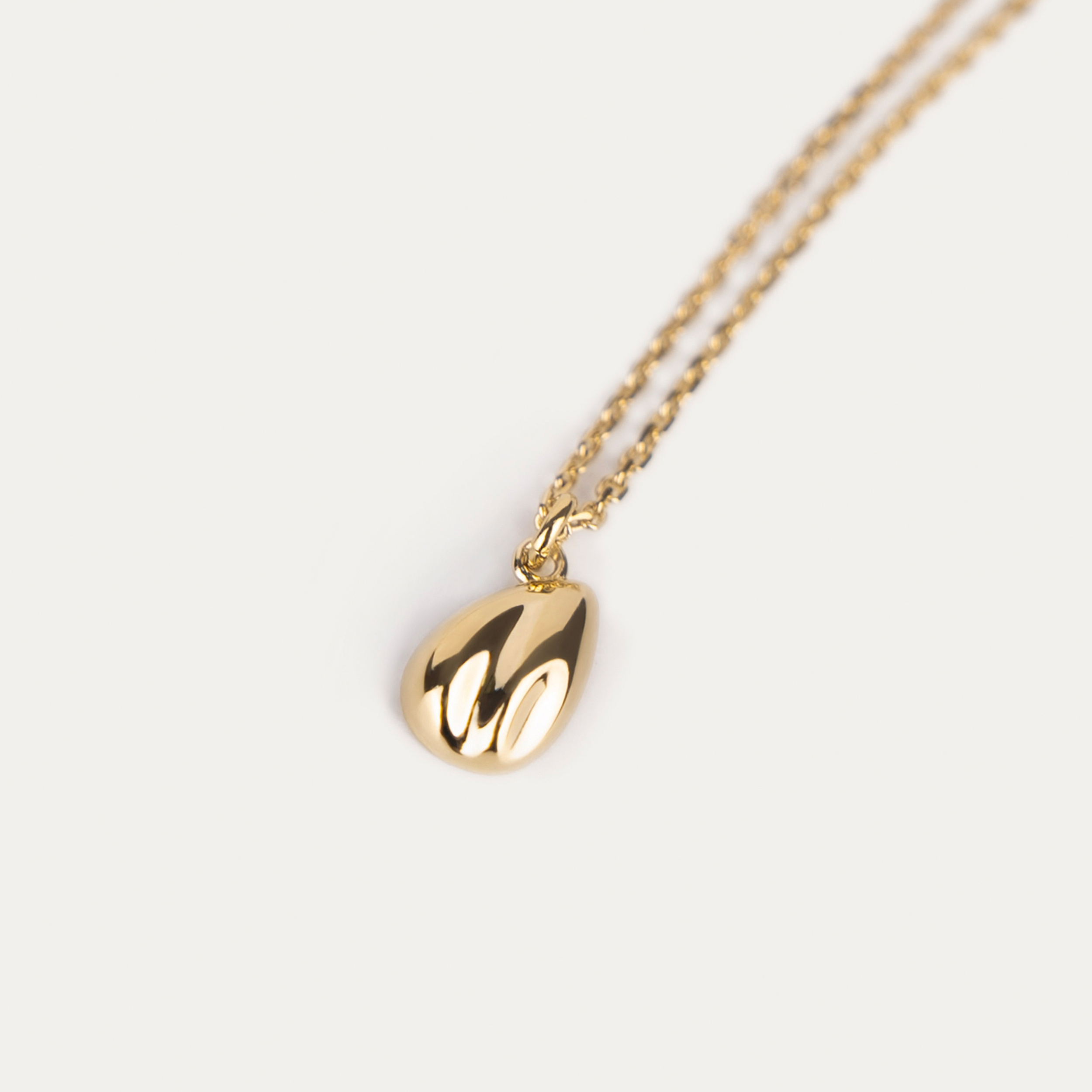 Piega Pear Necklace